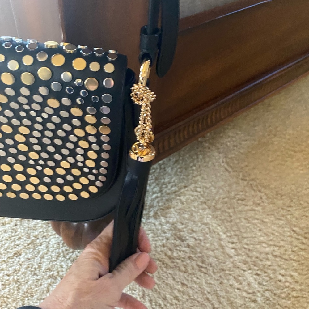 Designer Purse - Picture 2 of 9